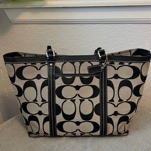 Coach handbag